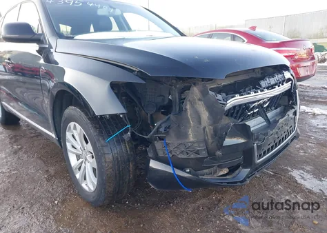 2014 Audi Q5 2.0T Premium z USA, uszkodzony, nr VIN WA1LFAFP5EA108258